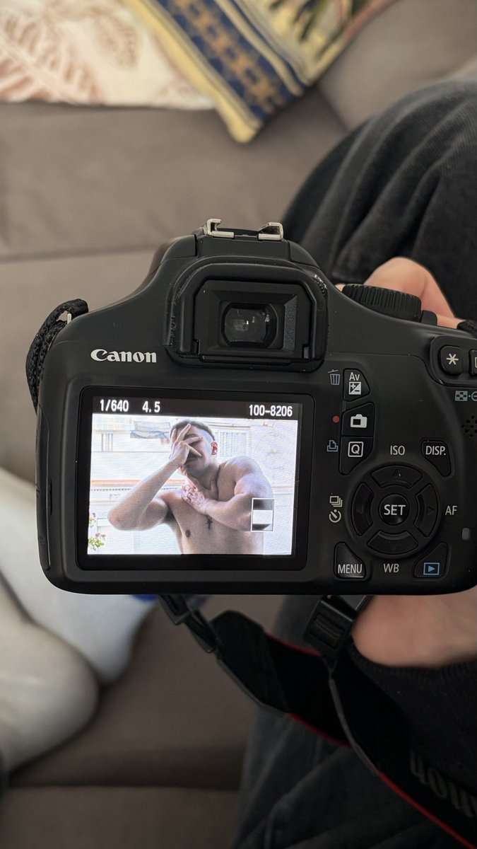 йоу зелень tweet media