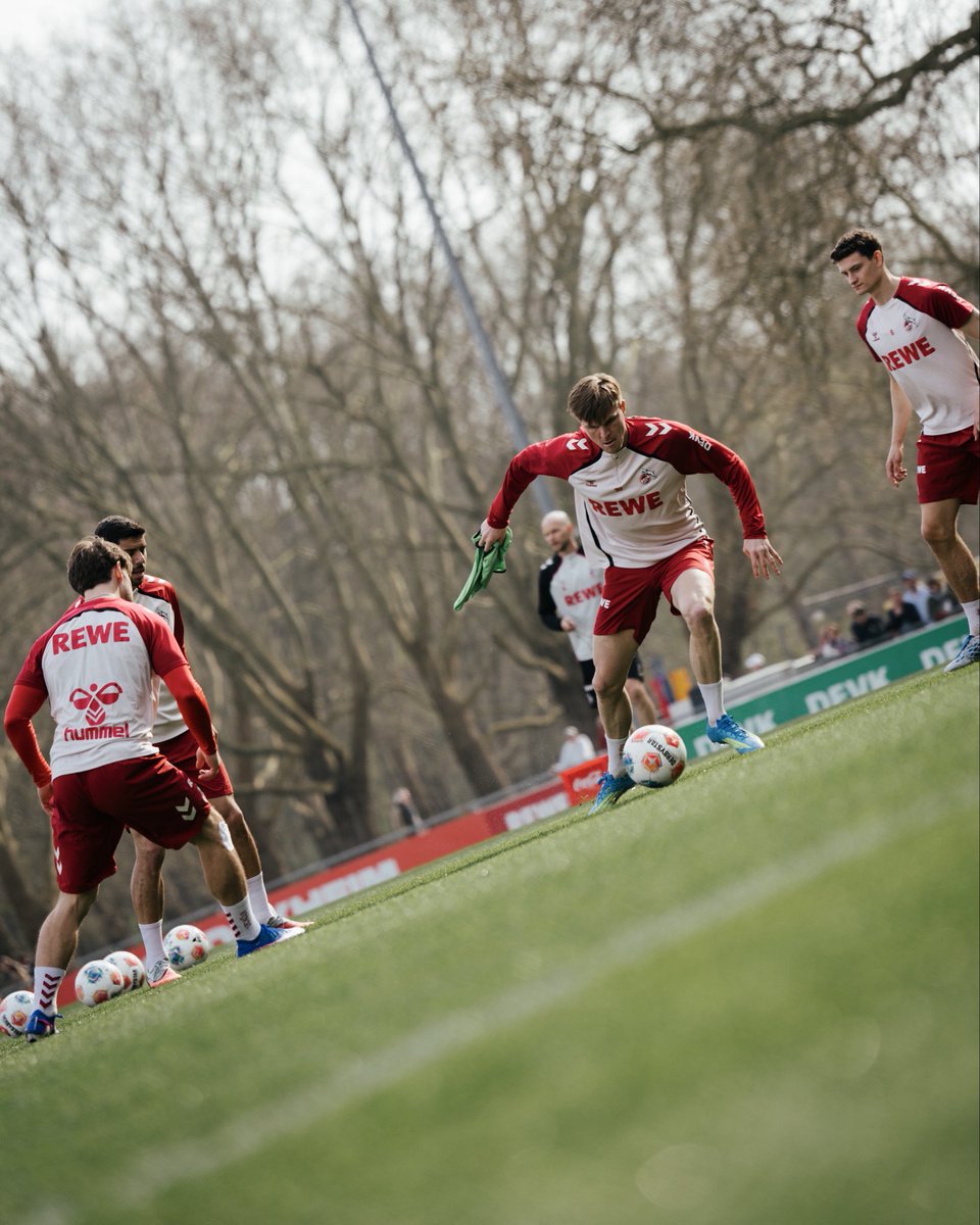 1. FC Köln tweet media