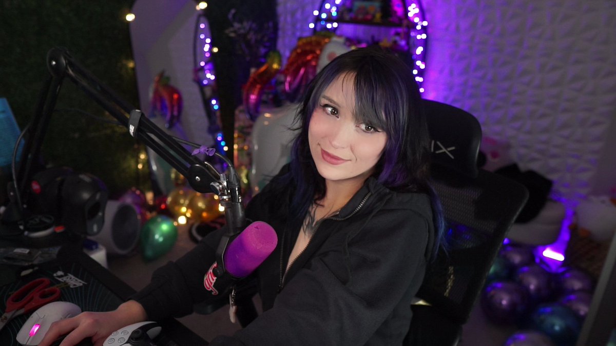 GHOST Manda 💜 tweet media