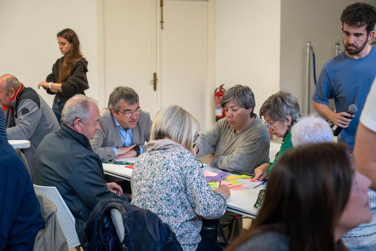 🔋 #BateraLabs arranca en Oarsoaldea

Más de 20 agentes participan en Errenteria en un proceso de participación ciudadana para escuchar al territorio y activar soluciones frente al cambio climático.

Porque la transición ecológica se construye desde lo local.

#CambioClimático
