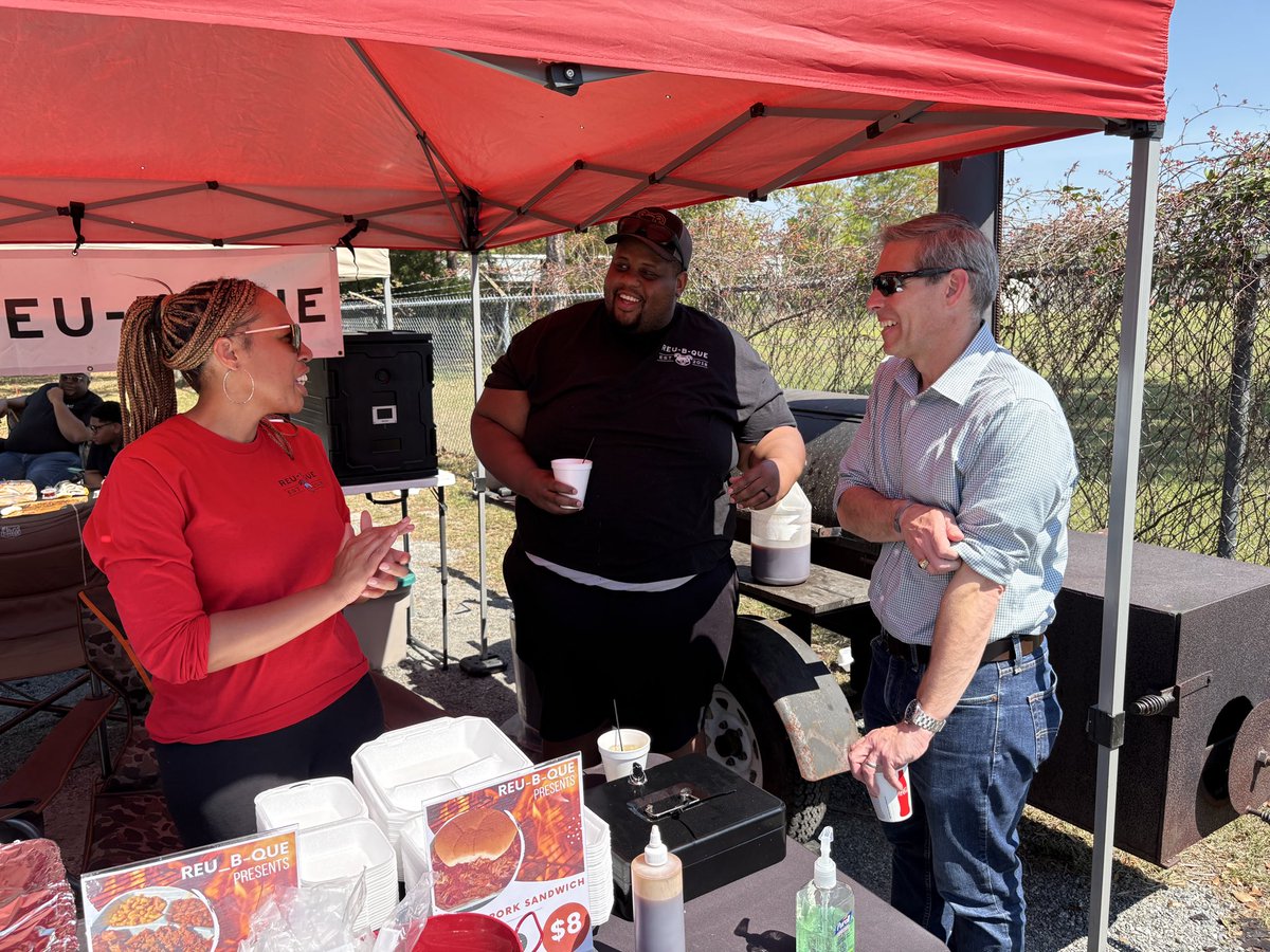 Brian Montgomery tweet media