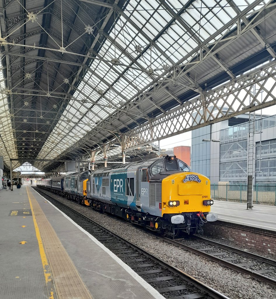 john sparrow tweet media