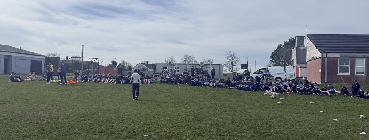 noel devlin tweet media