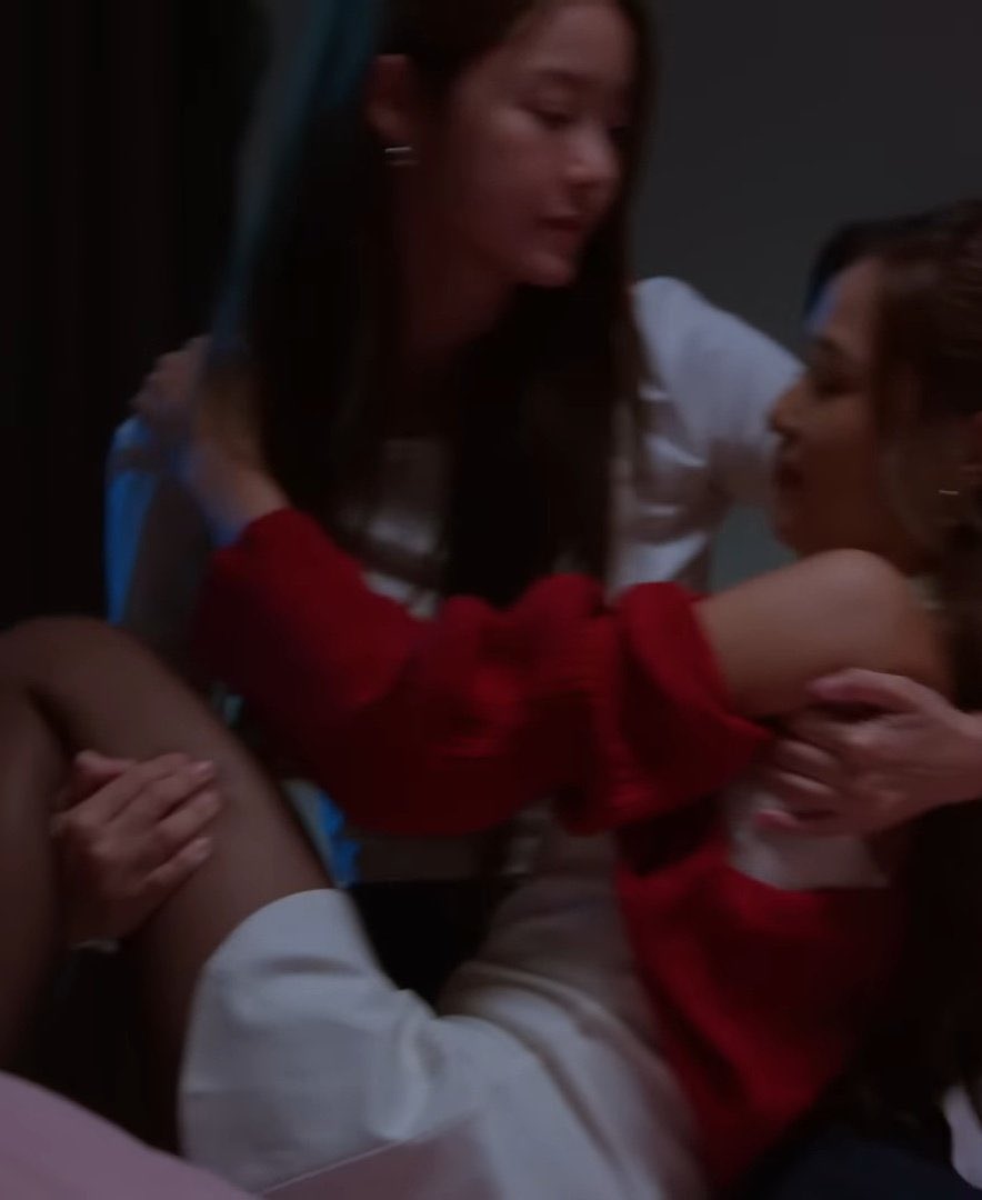 Ellie 🐈‍⬛ tweet media