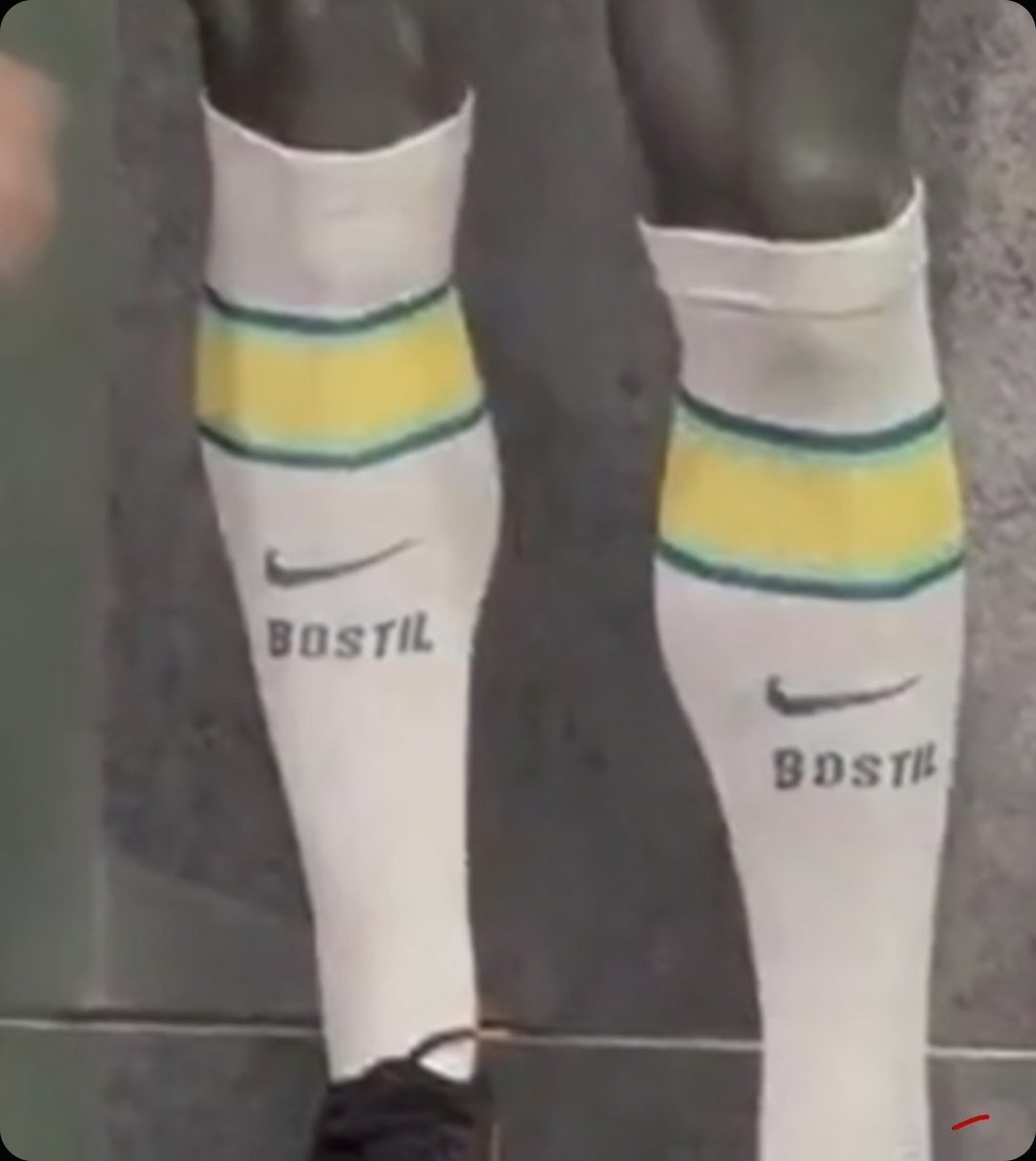 LP 🇨🇭🇪🇺 tweet media