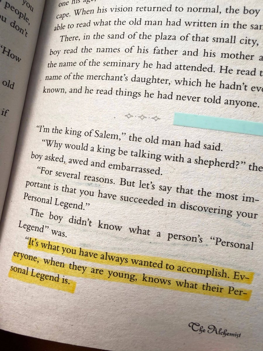 annyzaza tweet media