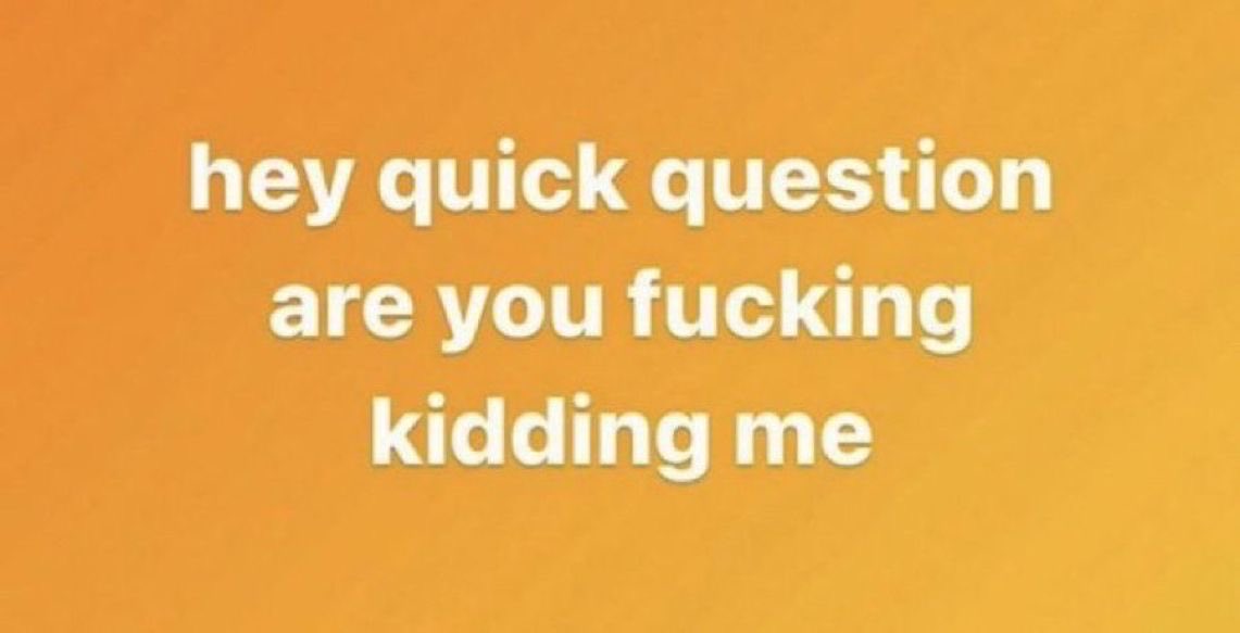 C O U R T N E Y tweet media