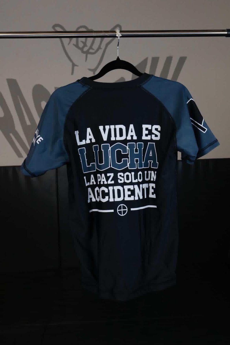 𝐁𝐋𝐀𝐂𝐊 𝐅𝐋𝐀𝐆 tweet media