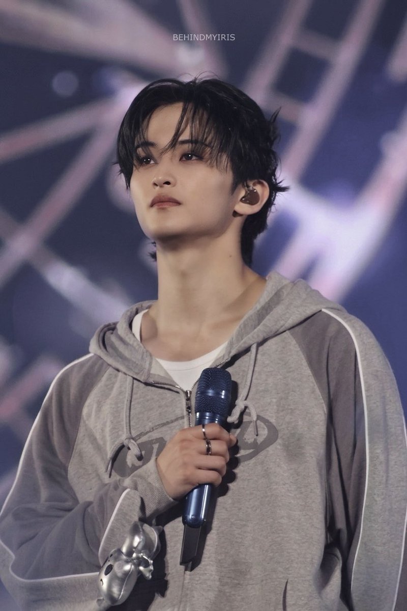 𝒐𝒎𝒐₊˚ tweet media