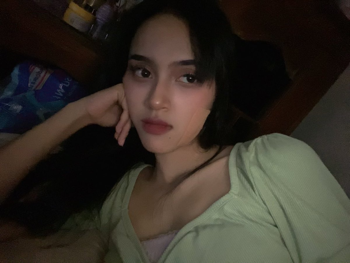 yayangmu tweet media