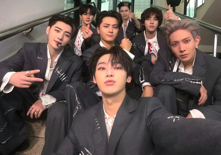 rwonie⁷- enhypen is 7 tweet media