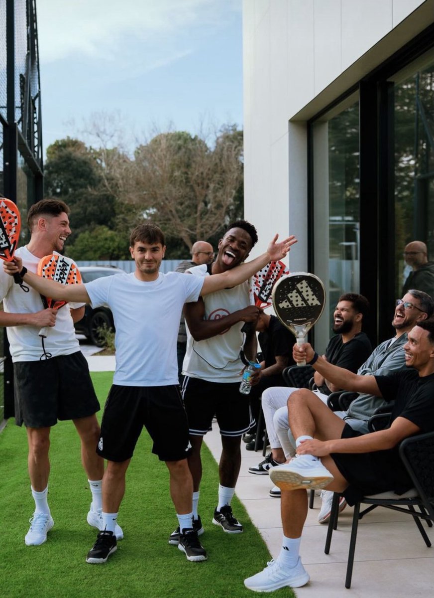 Paula Pineda tweet media