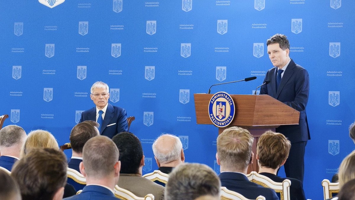 Nicușor Dan tweet media