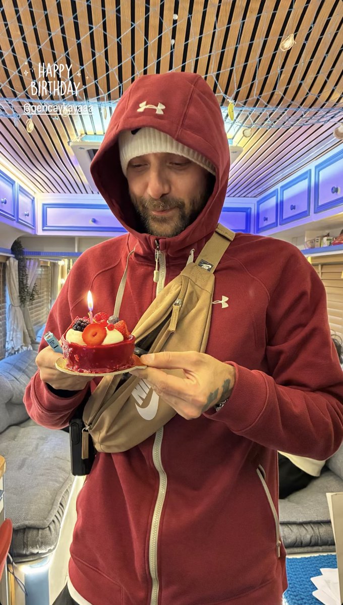 مزيـن tweet media