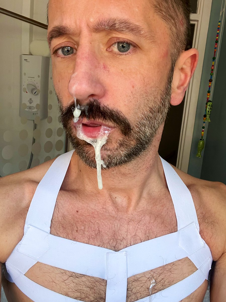 Sam Wallis tweet media