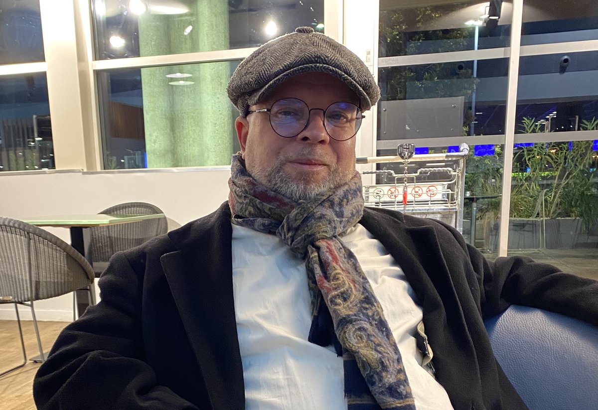 FredericLafran's tweet photo. J’aurai ce samedi 28 mars le plaisir de vous rencontrer à la médiathèque d’Allauch pour une séance de dédicace à partir de 15h. #fredericlafranauteur #culture #litterature #auteur #livre https://t.co/NRQJB2eCj4