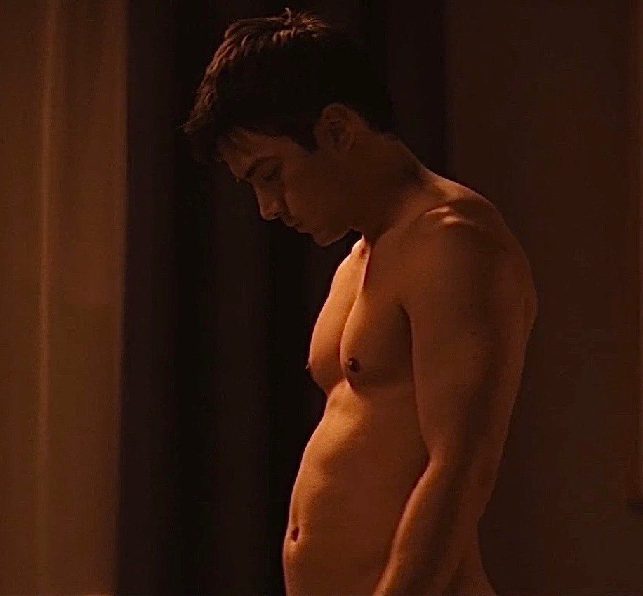 lou 🦄 | #shaneberry tweet media