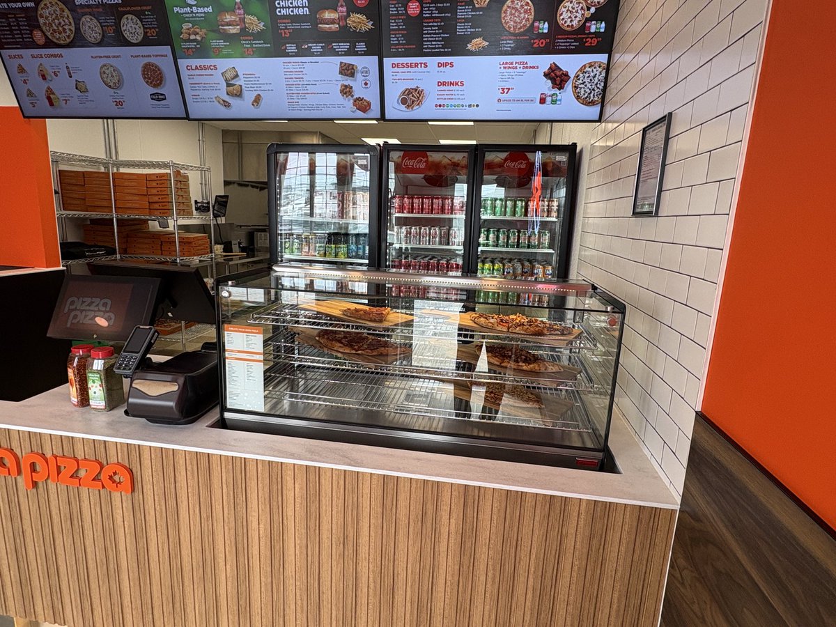 Pizza Pizza tweet media