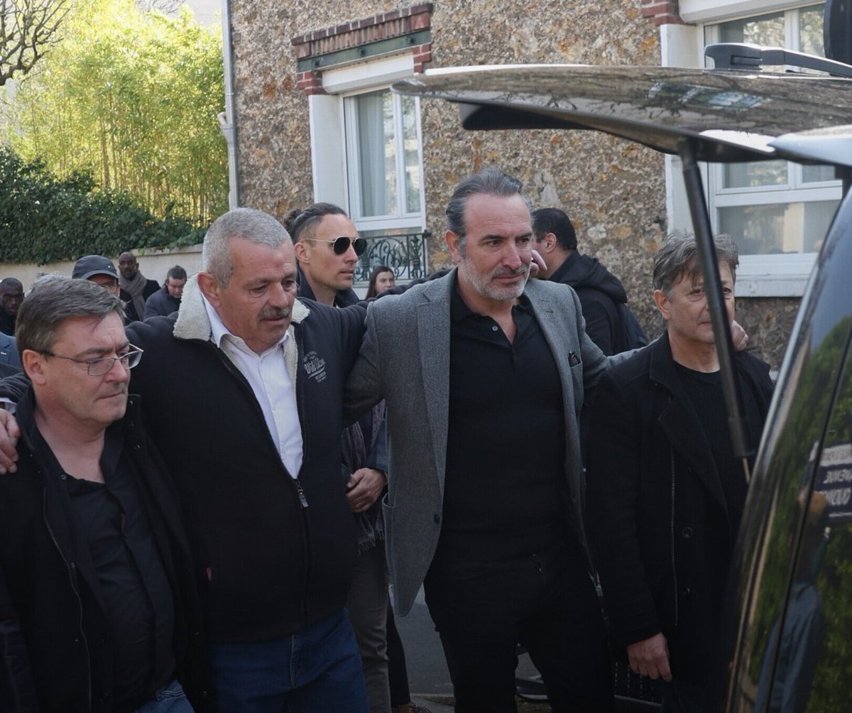 Akyn Feev tweet media