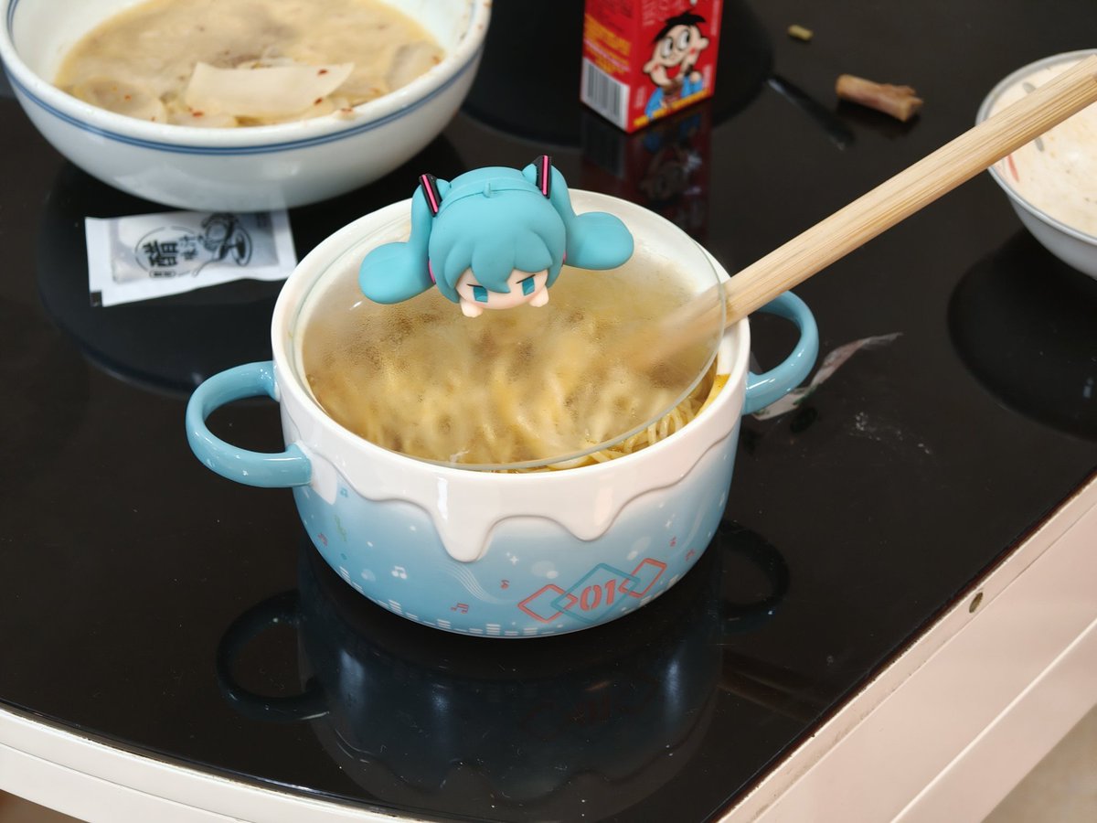 江灵夏草 tweet media