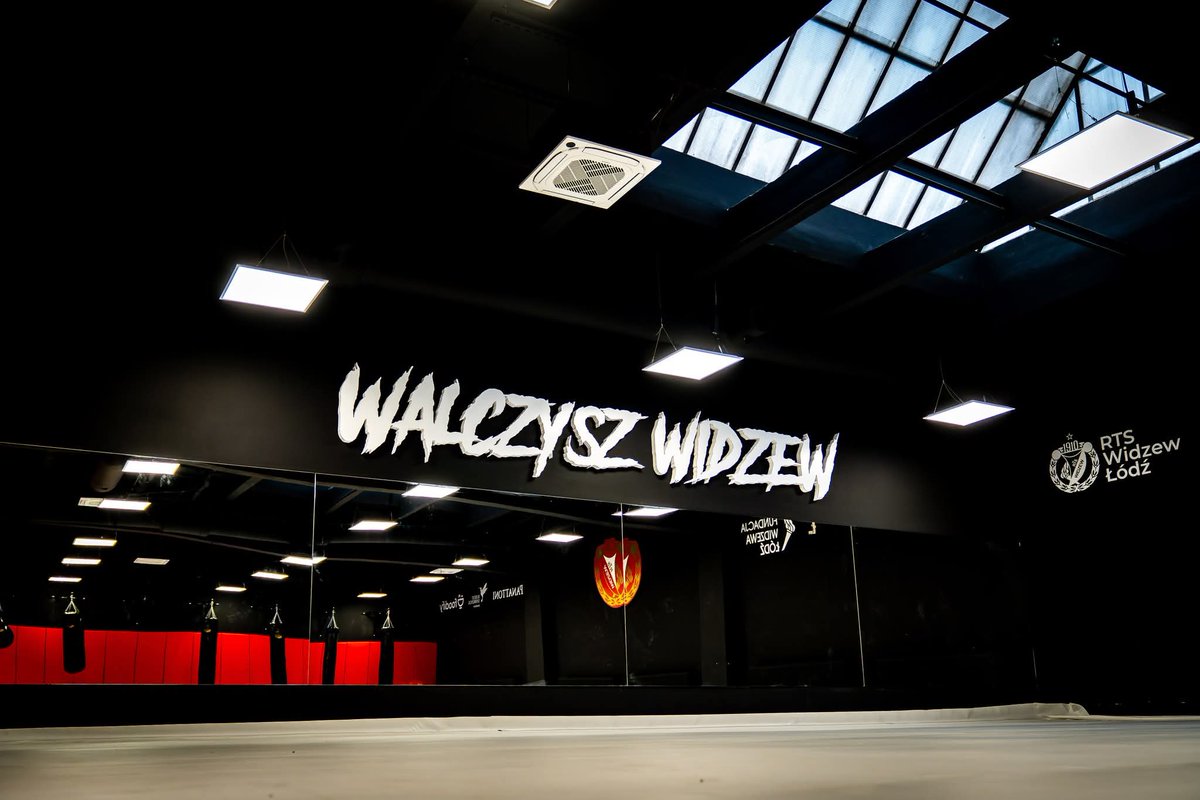 Stach 1910 tweet media