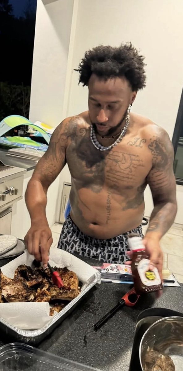 Wealth Squad Chris tweet media