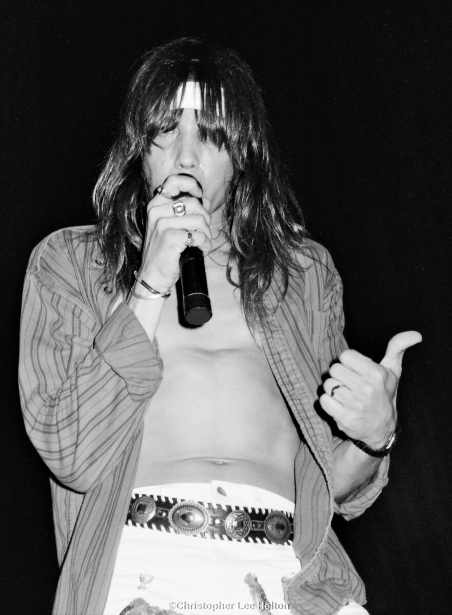 TeslaBand's tweet image. Taking you back to 1989 with a couple photos I came across of me and Frank.

We were out on tour with Poison at the time and promoting our 2nd album The Great Radio Controversy.

𝓙𝓮𝓯𝓯

Photos by Christopher Lee Helton

#poison  #MemoryLaneMonday