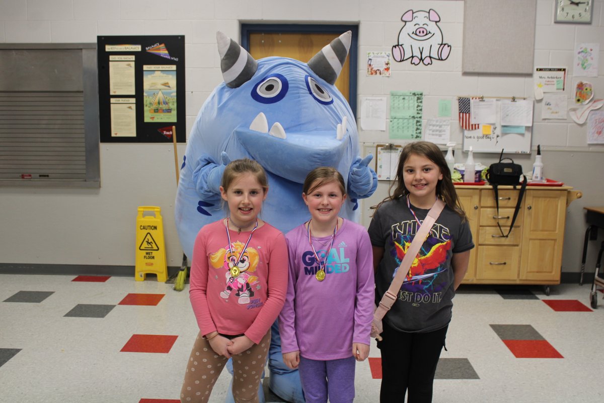 Holley Schools tweet media