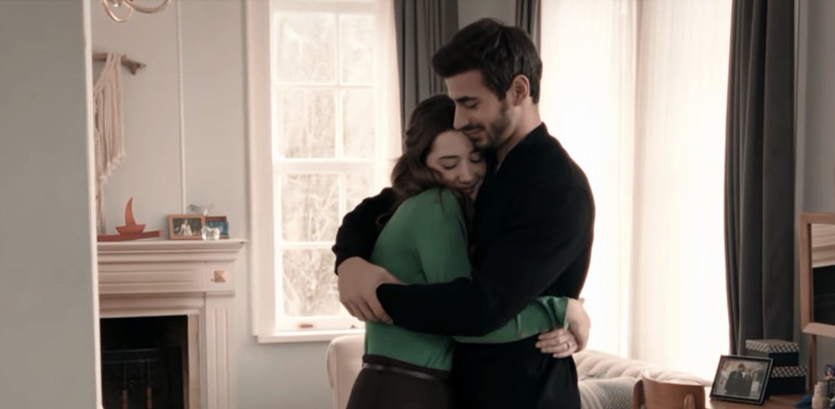 varlığına alıştığın bir insanın yokluğu yakar çünkü en çok canını..🪶🛶