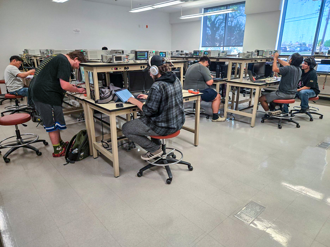 UT Arlington CSE tweet media