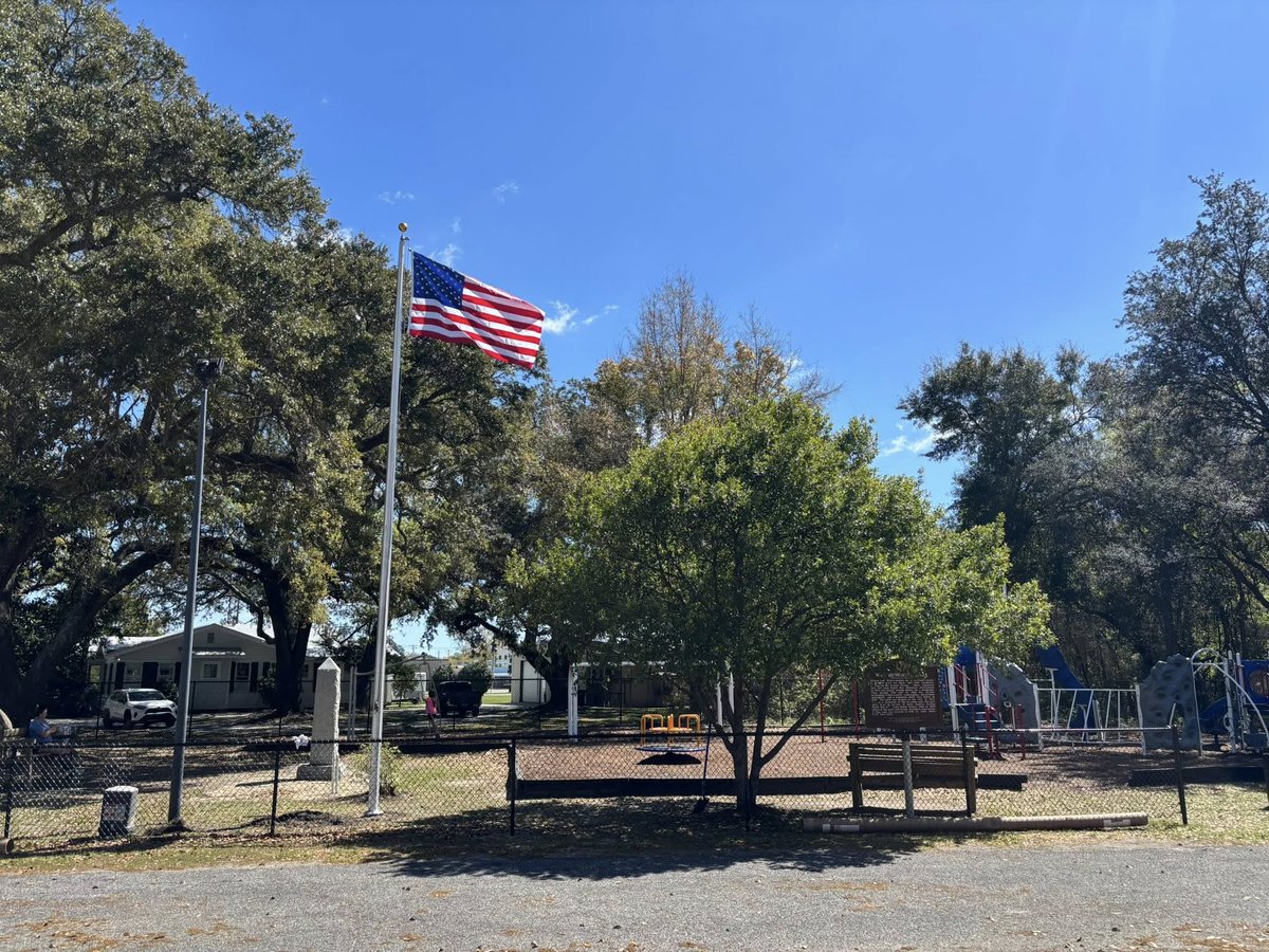 Long Beach Schools tweet media