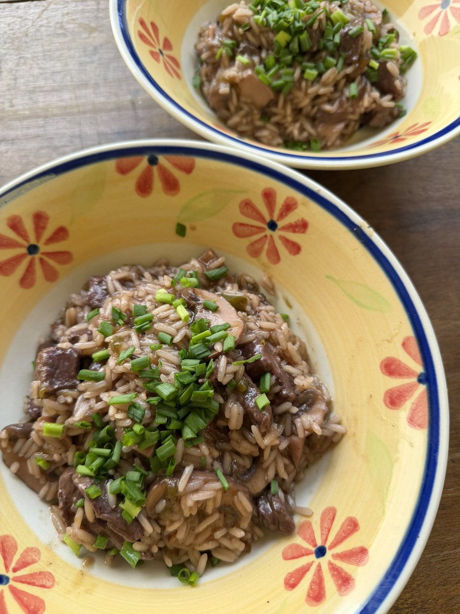 El regreso de Carlitos de España 🇪🇦🇧🇴 tweet media