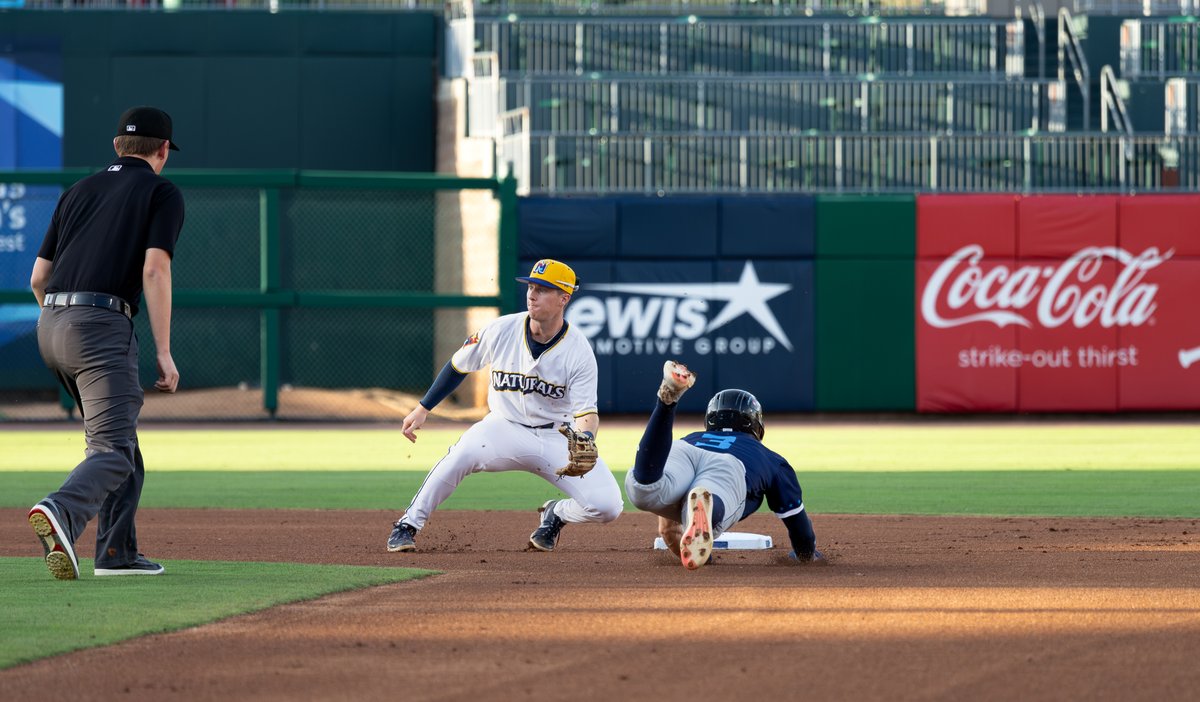 nwanaturals's tweet photo. 🔜⚾️

The Royals open this week and the Naturals home opener is ONLY 1⃣5⃣ days away on Tuesday, April 7th! #FountainsUp #GoNats #BaseballSZN

🎟️ https://t.co/ZBl8zsIHdj https://t.co/0Upv5ksqin