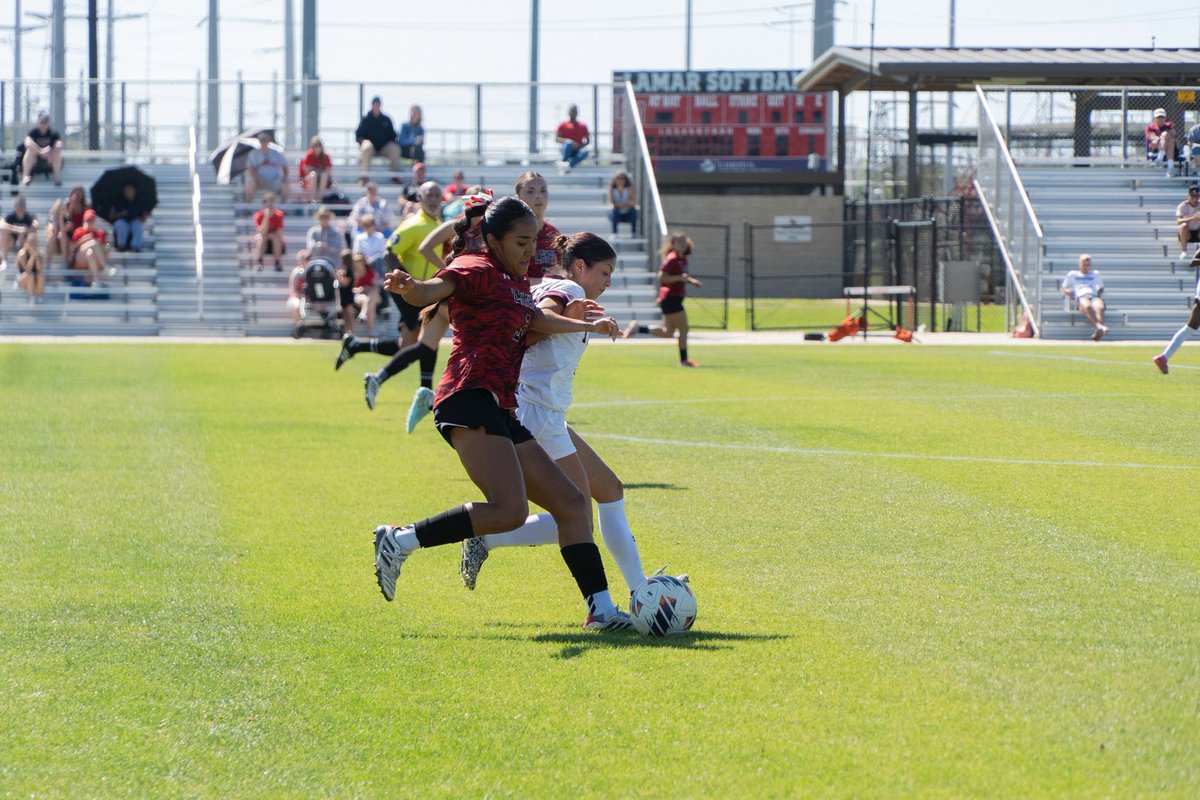 Lamar Soccer tweet media