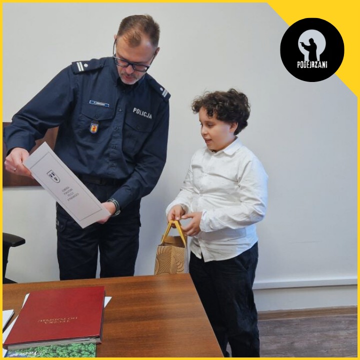 9-LETNI BOHATER URATOWAŁ MAMĘ I ZADZWONIŁ NA 112

Godną naśladowania postawą wyk... - migranciwpolsce.pl/?p=213167&utm_…