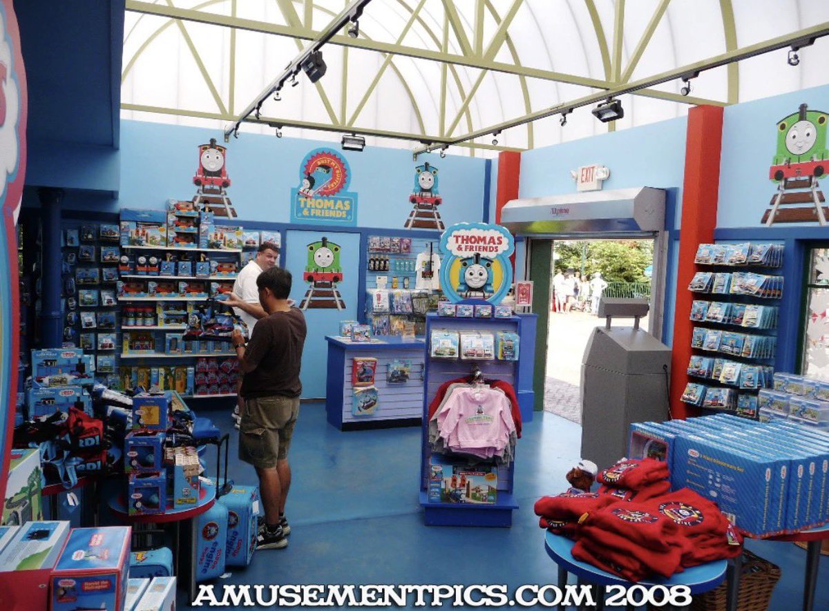 Thomas Nostalgia tweet media