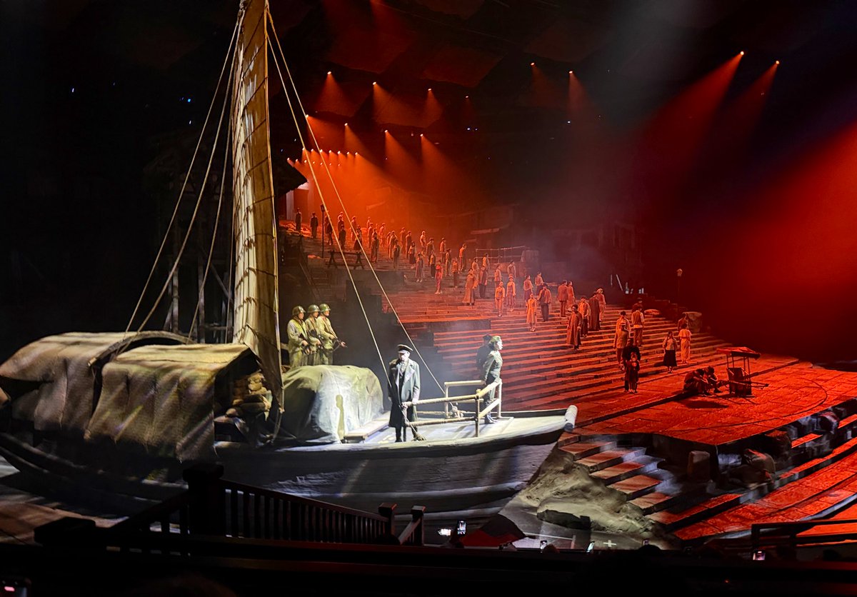 Attractions 360° tweet media