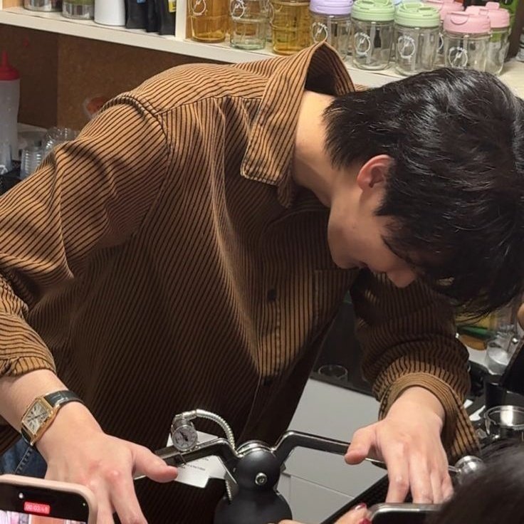 gelcybellus tweet media