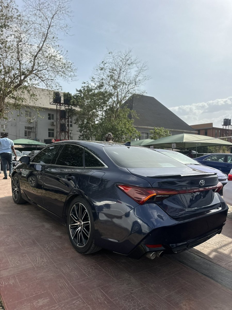 uncle_buga tweet media