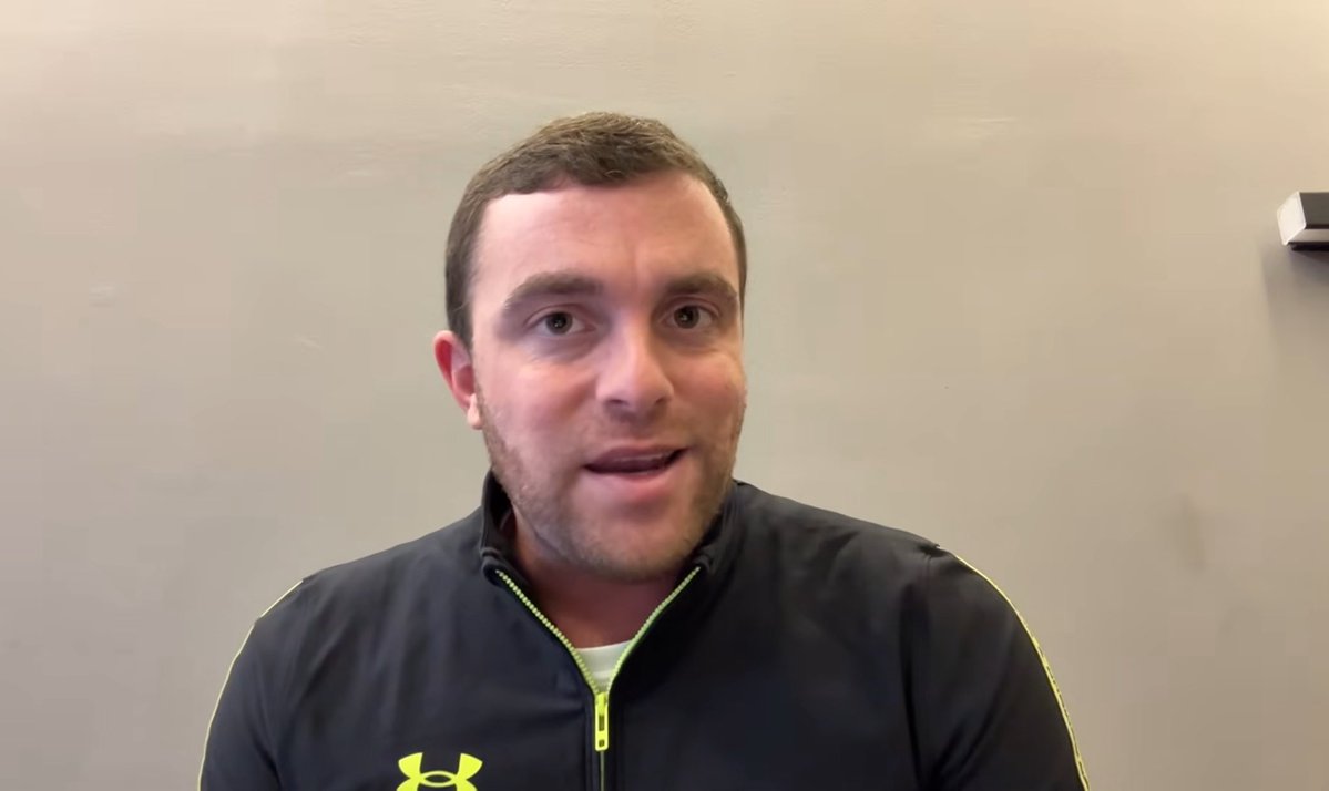 عمرو tweet media