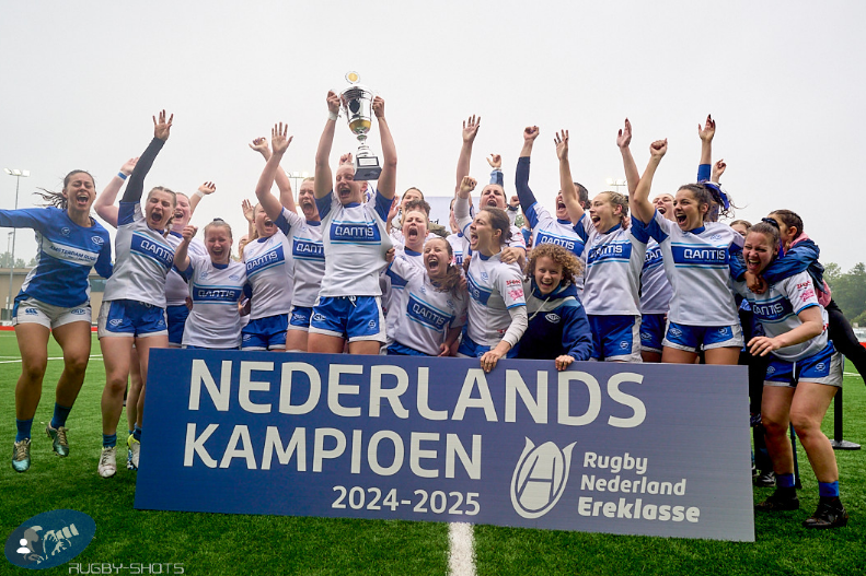 HeCheated.org tweet media