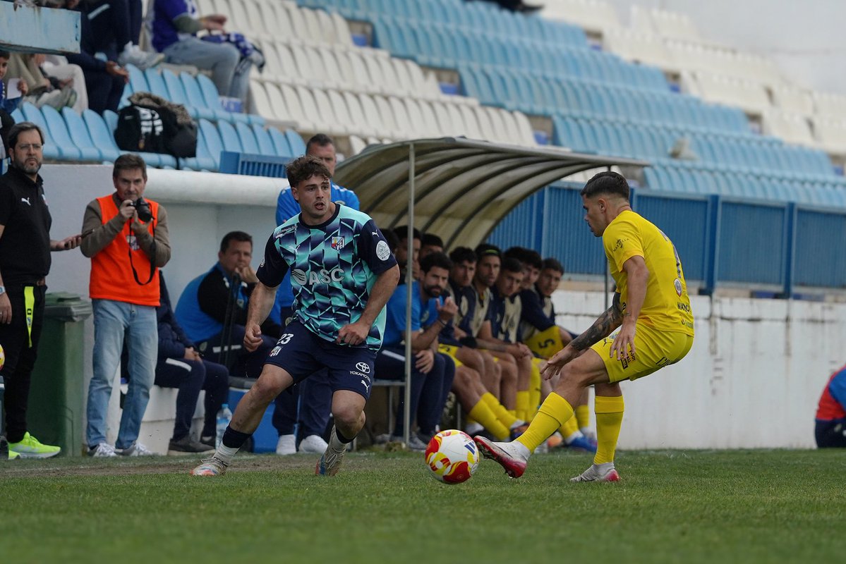 C.F. MOTRIL tweet media