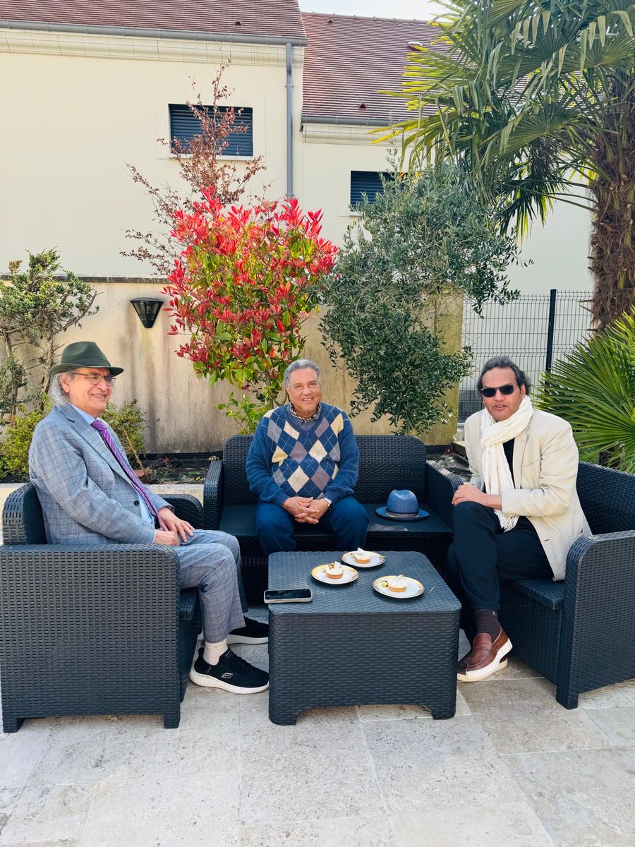 Oalomeirعثمان العمير tweet media