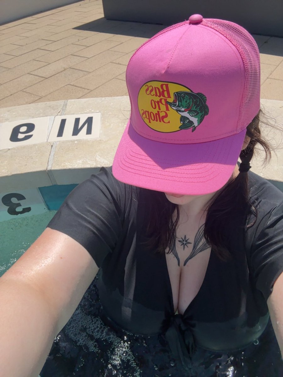 kels 🚯 ₊˚. tweet media