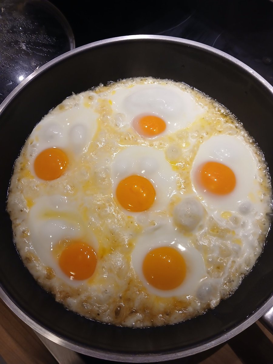 Christine Eberle tweet media