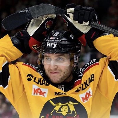 Anders Öberg tweet media