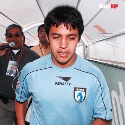PITU CONTRERAS HIJO DE PERRA 🩵🐉 tweet media
