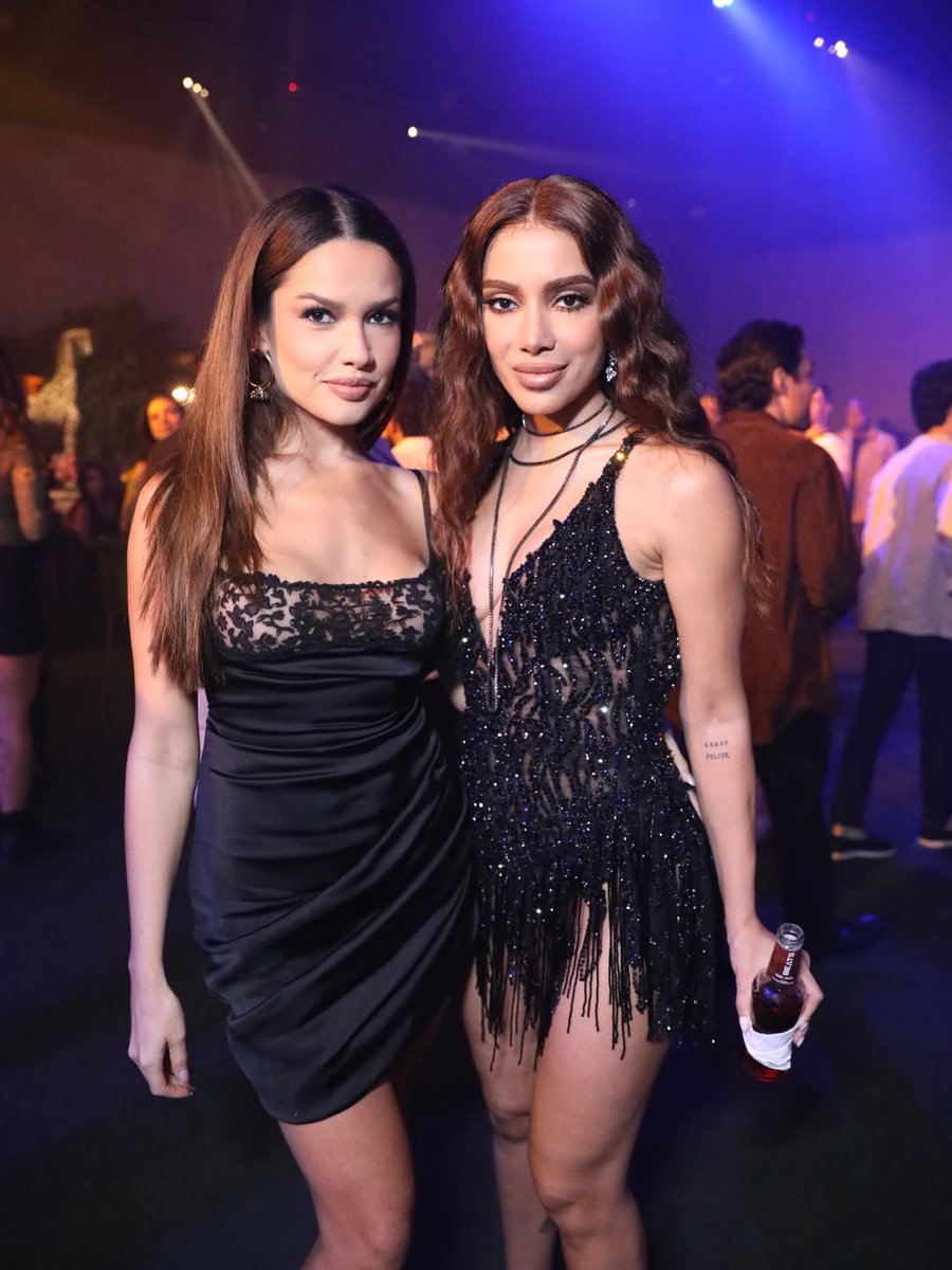 Update Juliette tweet media