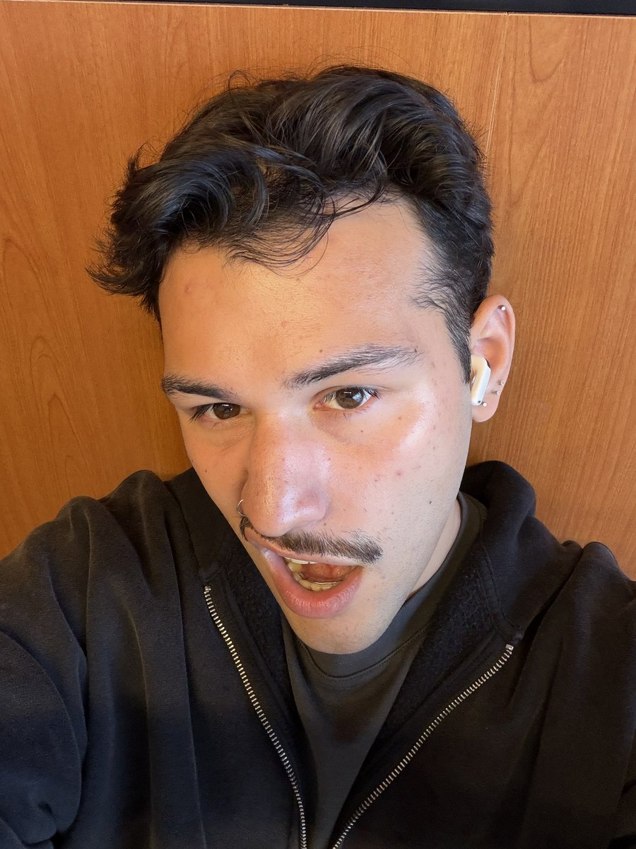 jesse🪼 tweet media