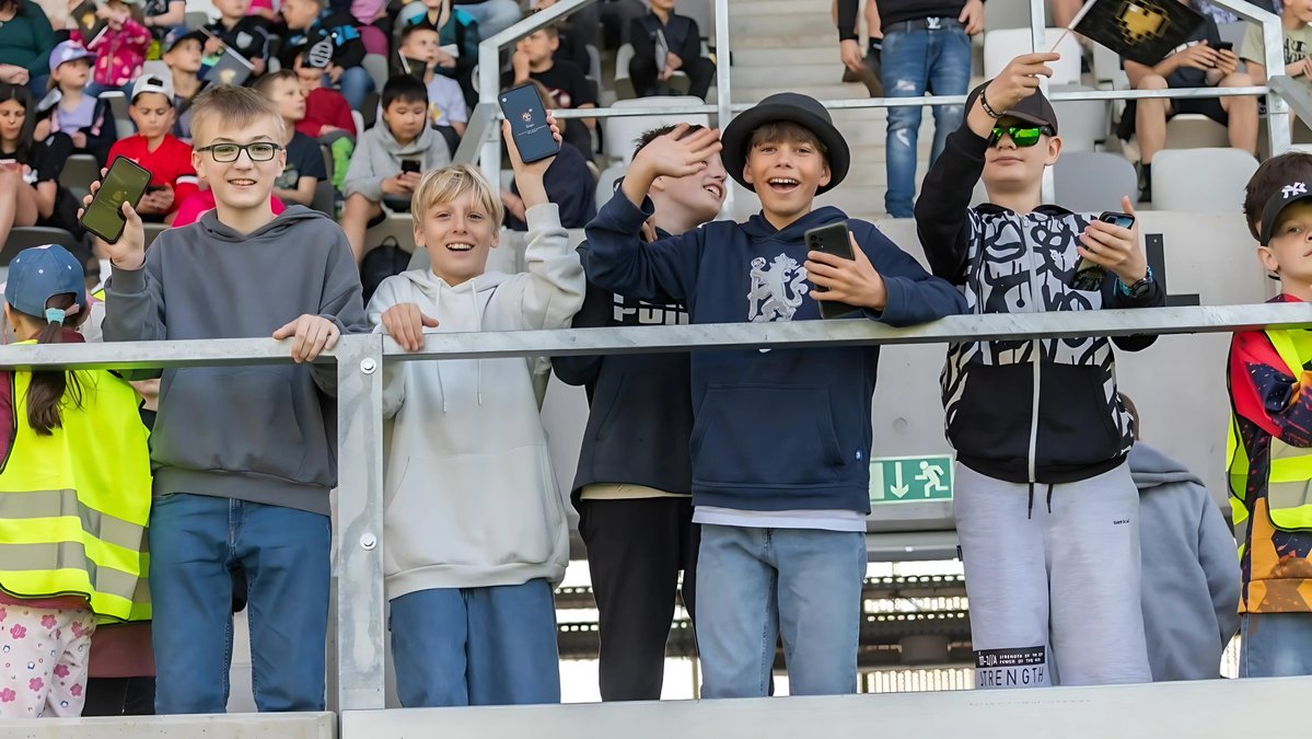 FC Hradec Králové tweet media